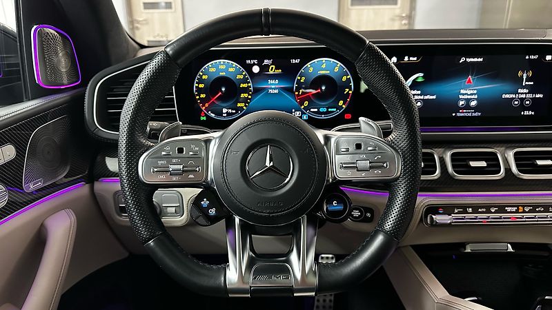 Mercedes-Benz GLS 63 AMG / TOP VÝBAVA  - fotka 74 z 80