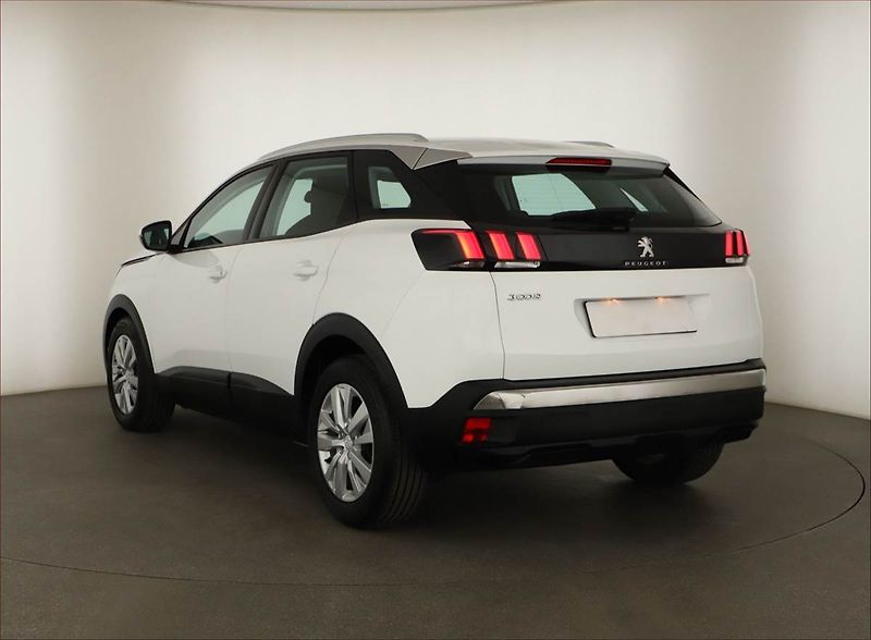 Peugeot 3008 (2017) 1.6 BlueHDi, Serv.kniha, Navi - fotka 4 z 19