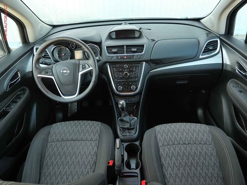 Opel Mokka (2013) 1.6 i, ČR, AC, TZ, park.asist - fotka 8 z 19