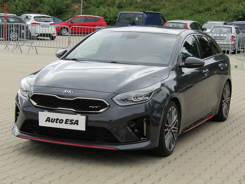 Kia ProCeed (2021) 1.6 T-GDi, ČR, Navi, LED, AC - fotka 3 z 23