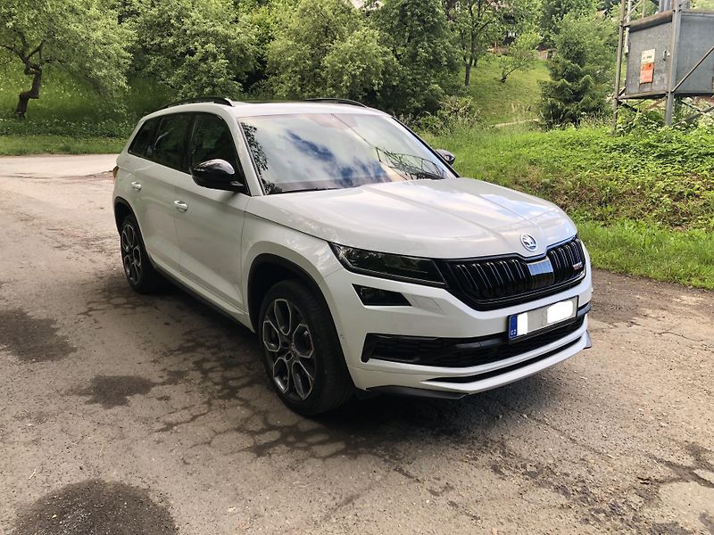 Škoda Kodiaq (2021) 2.0 TDI RS 176KW 4x4 - WEBASTO - fotka 3 z 22