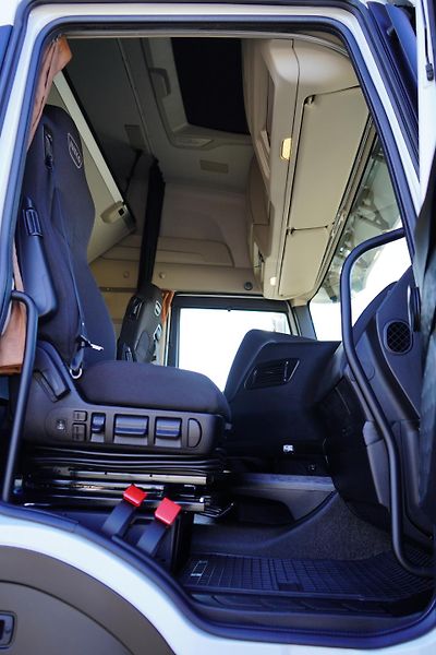 Iveco S-WAY / 530 / ACC / EURO 6 / RETARDE - fotka 8 z 52