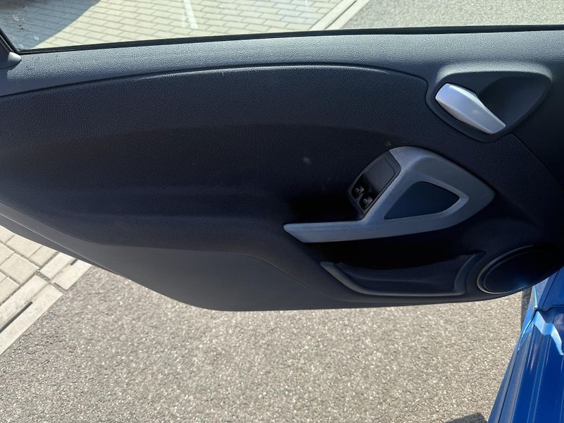 Smart Fortwo Electric - fotka 14 z 16