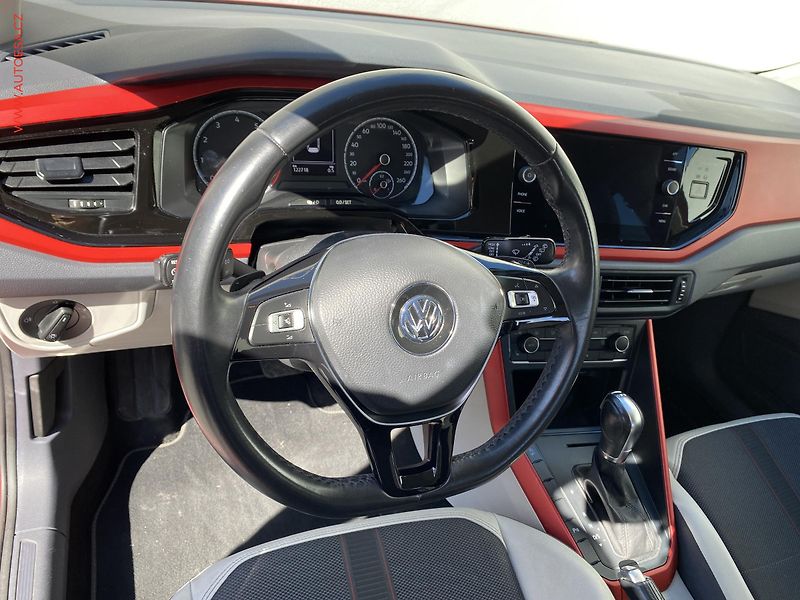 Volkswagen Polo (2019) 1.0 TSi, Beats, DSG - fotka 13 z 20