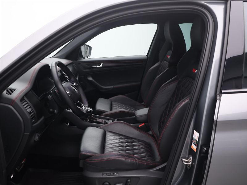 Škoda Kodiaq 2,0 TSI RS 180kW DSG 4x4 DPH - fotka 11 z 32