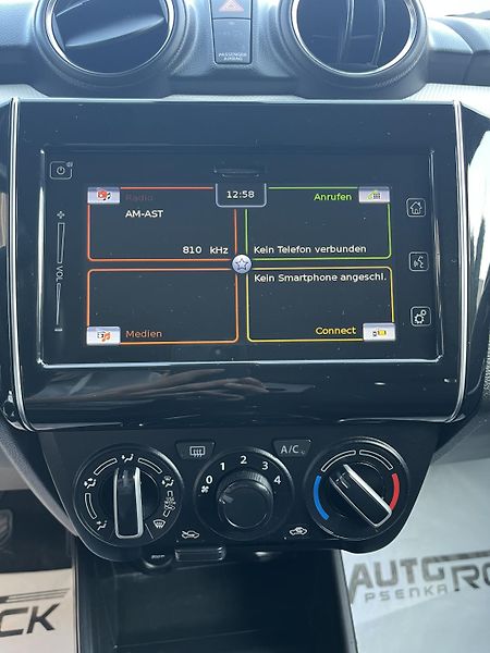 Suzuki Swift COMFORT 1.2 AUTOMAT, HYBRID - fotka 12 z 17