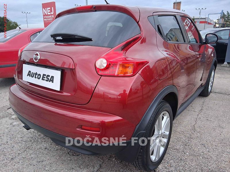 Nissan Juke (2010) 1.6 DIG-T, 2.maj,ČR, Navi - fotka 2 z 3