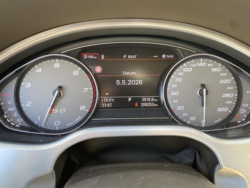 Audi A8 S8 4.0i V8 520PS CZ DPH EXTRA! - fotka 169 z 176