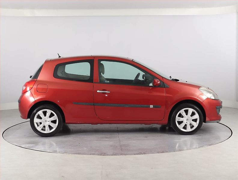 Renault Clio (2008) 1.2 TCe, po STK, oblíbený vůz - fotka 6 z 13