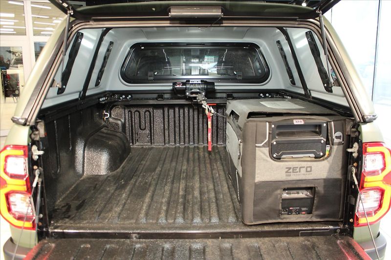 Toyota Hilux 2.8 D4-D DC Expedice/Lov ARB/O - fotka 20 z 36