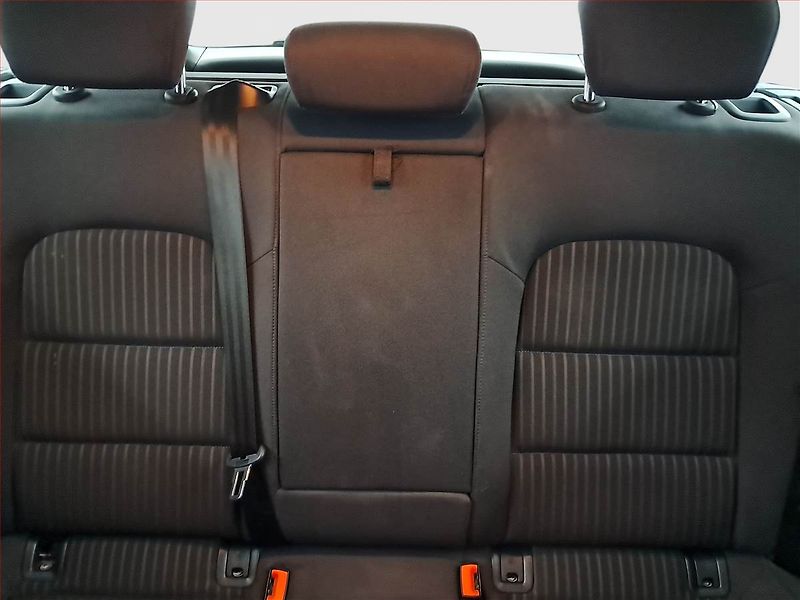 Audi A4 (2012) 2.0 TDI, Navi, Xenony - fotka 10 z 19
