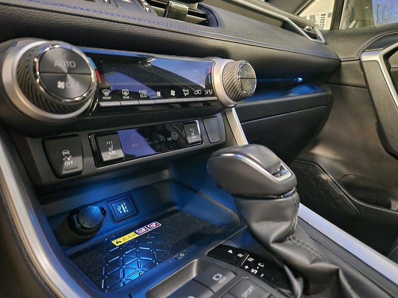 Toyota RAV4 2.5-STAV NOVÉHO VOZU  - fotka 15 z 15