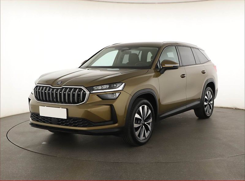 Škoda Kodiaq (2025) 2.0 TDI, Exclusive Selection - fotka 2 z 20