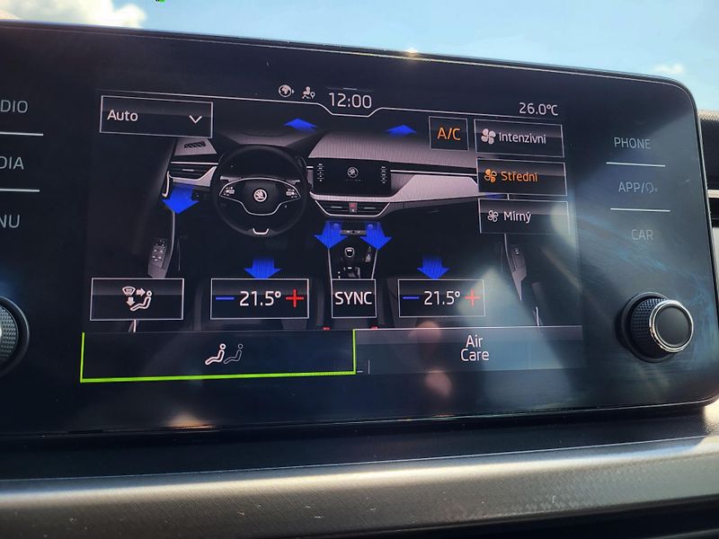 Škoda Kamiq 1.0 TSI 66kW CNG Style G-TEC - fotka 14 z 49