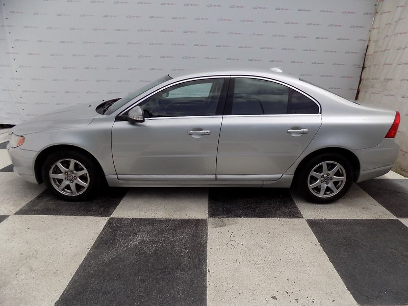 Volvo S80 (2008) 2.4d/Bi-xenon/NAVI/Kůže/ - fotka 2 z 33