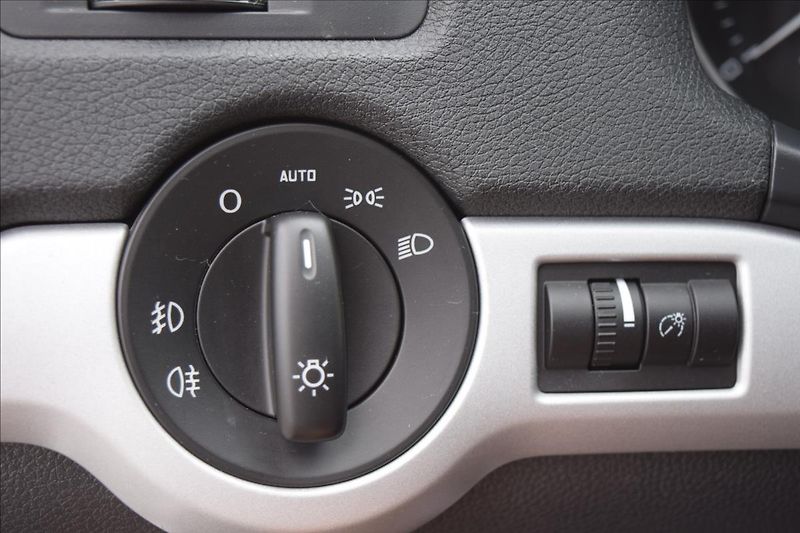 Škoda Octavia 1,2 TSI 77KW 2XKOLA XENONY - fotka 33 z 43