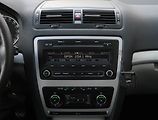 Škoda Octavia (2011) Ambiente Plus 2.0 TDI, Xenony - náhled 12