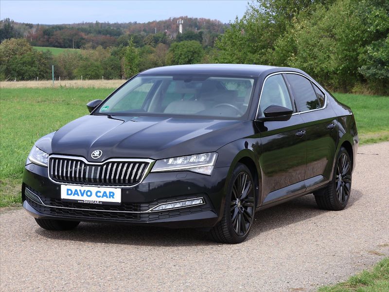 Škoda Superb 2,0 TDI 147kW DSG Style 4x4 CZ - fotka 3 z 45