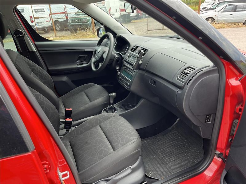 Škoda Roomster 1,2 TDi STYLE KLIMA ROZVODY - fotka 10 z 34