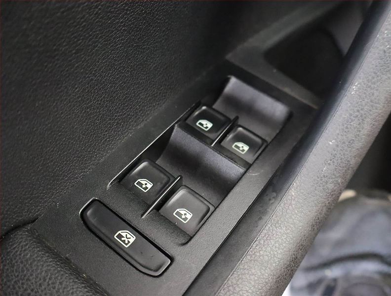 Škoda Octavia (2017) Style 1.6 TDI, Tempomat - fotka 14 z 21