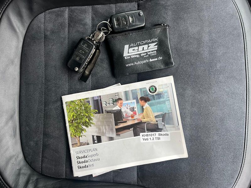 Škoda Yeti 1,2 TSI Ambition/servis.k/pneu - fotka 18 z 19