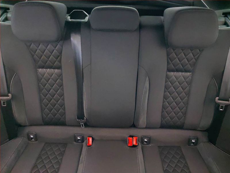 Škoda Kamiq (2021) 1.0 TSI, Tempomat - fotka 10 z 17
