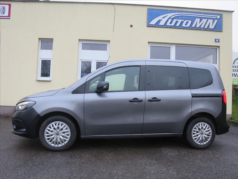Mercedes-Benz Citan 1,5  110DCI Tourer - fotka 5 z 26