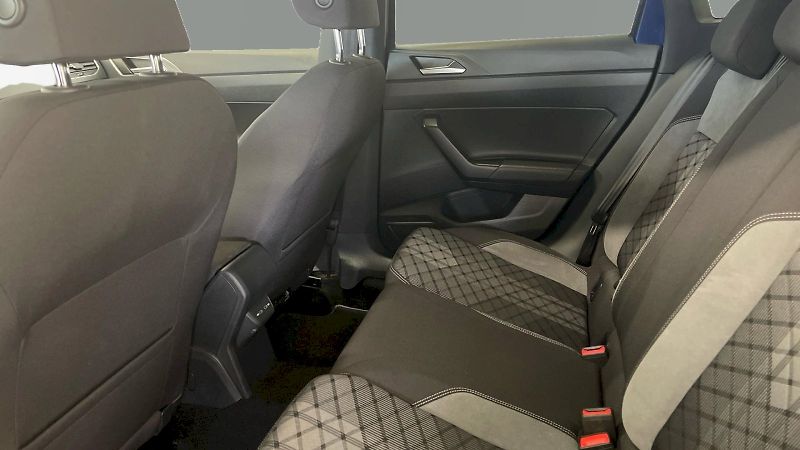 Volkswagen Taigo (2025) R-Line 1,0TSI 85kW - fotka 11 z 30