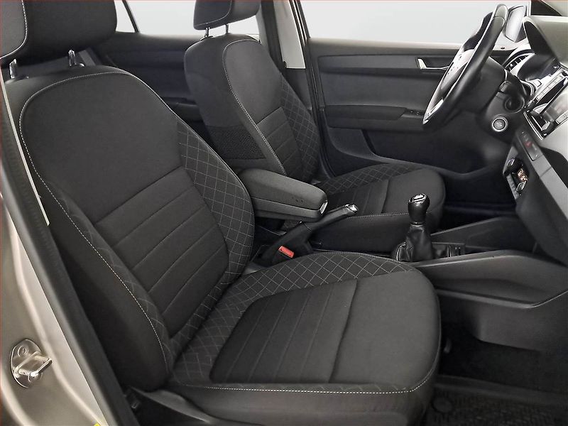 Škoda Fabia (2018) 1.0 TSI, ČR,1.maj - fotka 9 z 18
