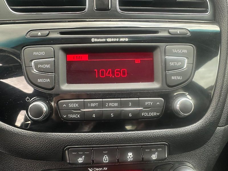 Kia Ceed (2015) 1.4LPG, 73KW, EXCELLECE - fotka 15 z 25