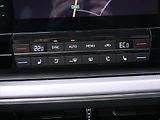 Volkswagen Touareg 3,0 R-Line Tiptronic CZ DPH - náhled 21