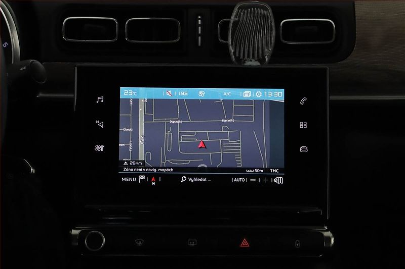 Citroën C3 (2024) Shine 1.2 PureTech, Serv.kniha - fotka 10 z 15