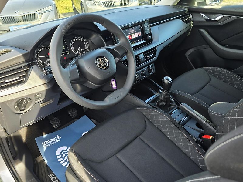 Škoda Scala 1.0TSI 70KW AMBI SmartLink ČR! - fotka 13 z 36