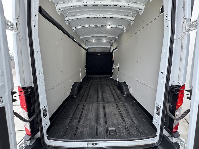 Ford Transit (2022) 350 Trend L4 2.0 ČR 1MAJITEL - fotka 33 z 45