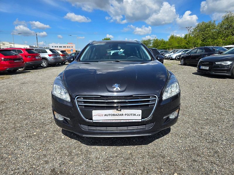 Peugeot 508 (2011) 1.6 16V SW - fotka 2 z 23