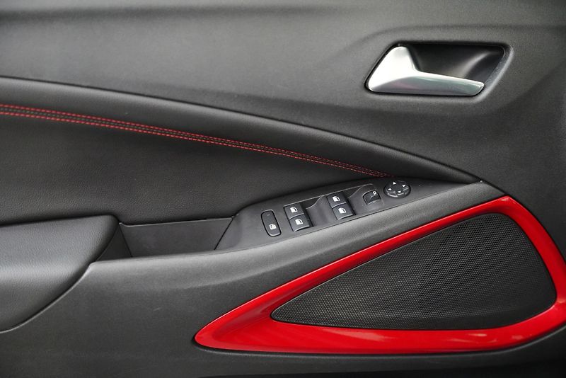 Opel Crossland X - fotka 12 z 24