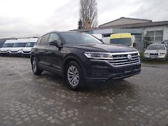 Volkswagen Touareg 3,0 vzduch+tažné - fotografie inzerátu
