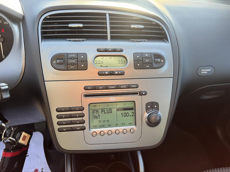 Seat Altea XL,1.4TSi,rezervace - fotka 18 z 43