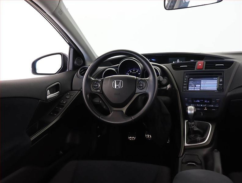 Honda Civic (2013) 1.8 i-VTEC, Serv.kniha, Navi - fotka 7 z 19