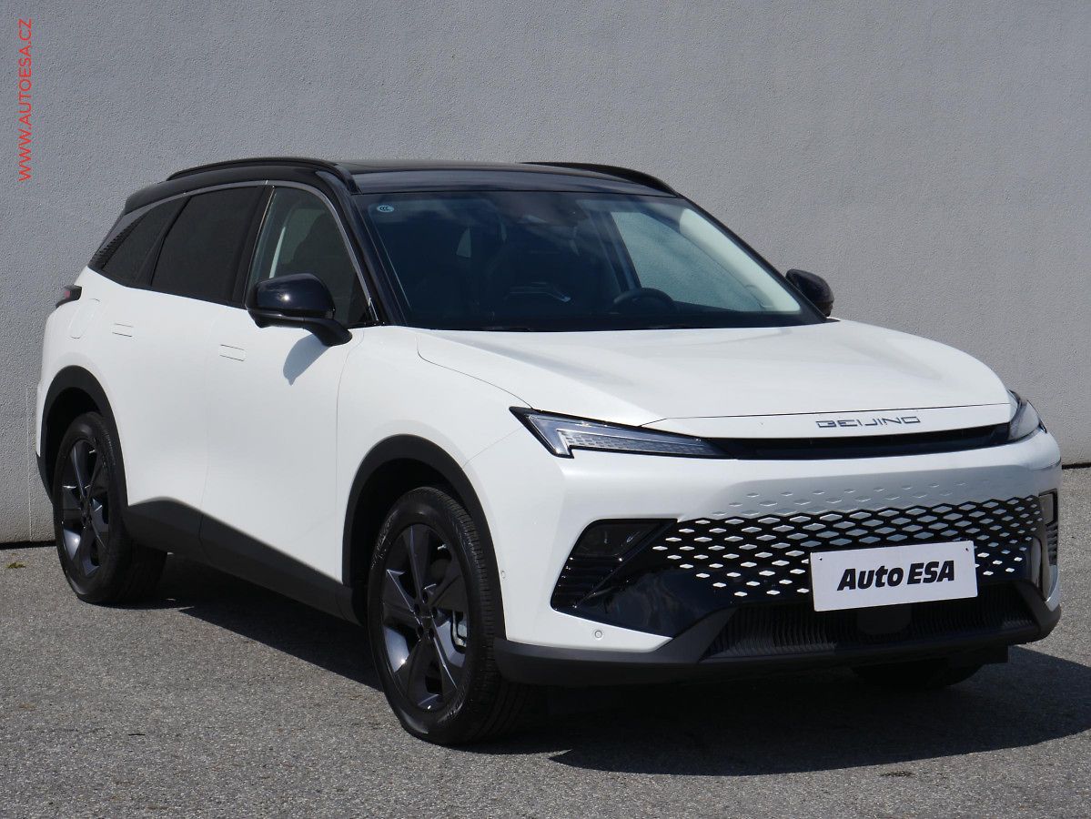 BAIC X55 1.5T, ČR, AT, LED, panorama