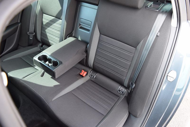 Škoda Octavia (2020) 2.0TDI 110kw AMBITION NAVI APP - fotka 16 z 50