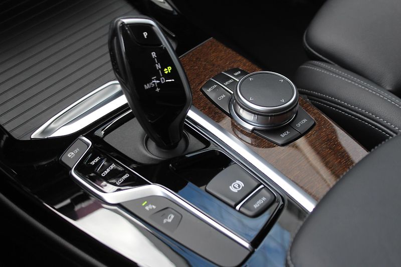 BMW X3 xDrive20d - fotka 15 z 22