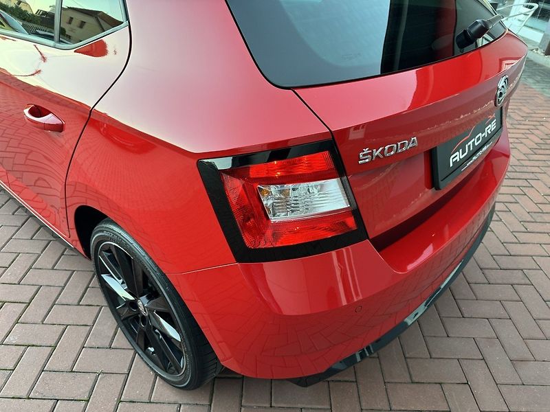 Škoda Fabia (2015) 1.2TSi Monte Carlo Panorama - fotka 42 z 49