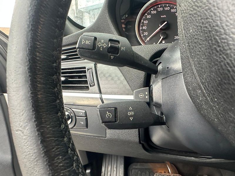 BMW X6 (2012) 40D, 225KW, MASÁŽ, VÝBAVA - fotka 20 z 27