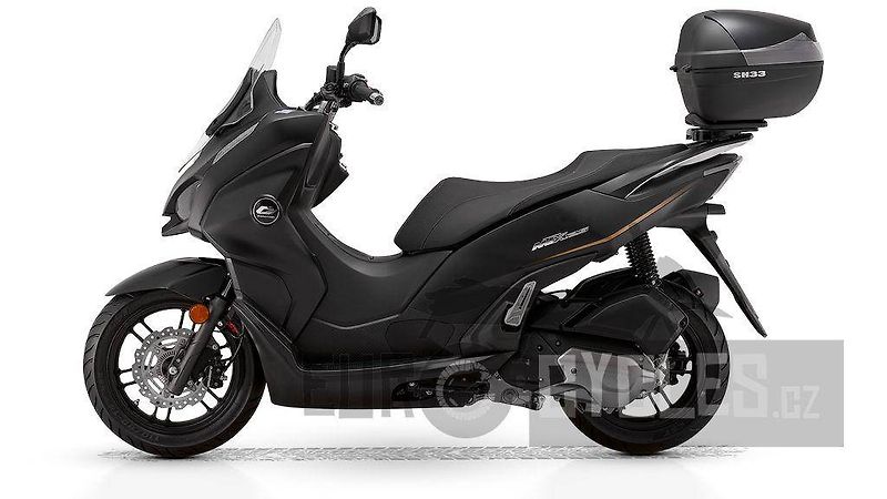 QJ Motor (2026) MTX 125 Hybrid + top box - fotka 7 z 25