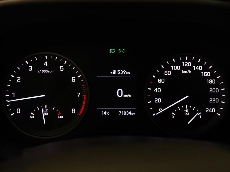 Hyundai Tucson 1,6 T-GDI 130kW 71tkm.2.maj.ČR - fotka 24 z 24