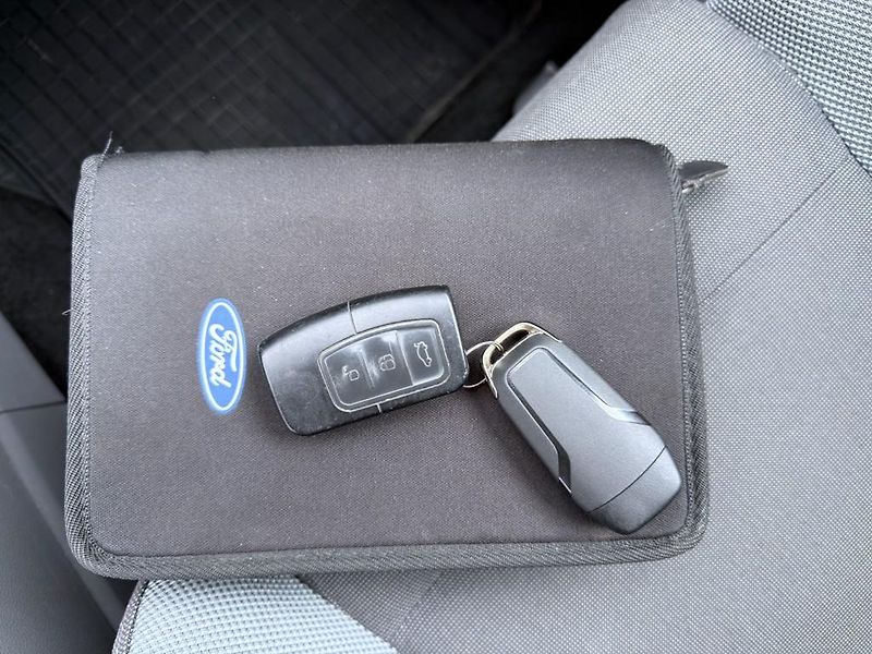 Ford Focus ST 2.5i 166 kW - fotka 17 z 20