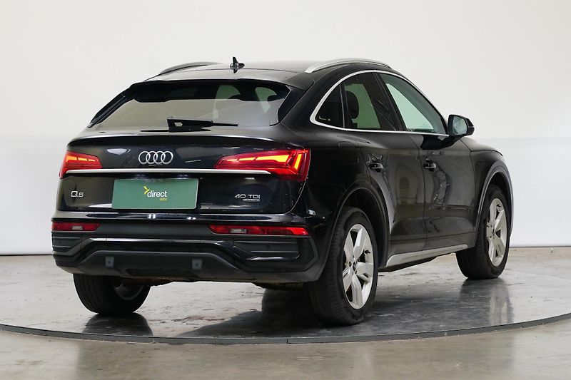 Audi Q5 - fotka 2 z 28
