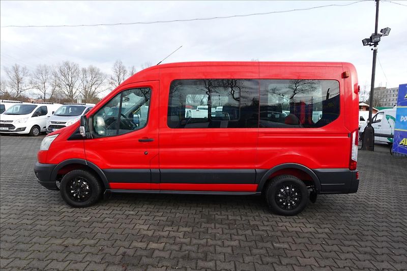 Ford Transit 2,2 TDCi  L2H2 9MÍST BUS KLIMA - fotka 3 z 42
