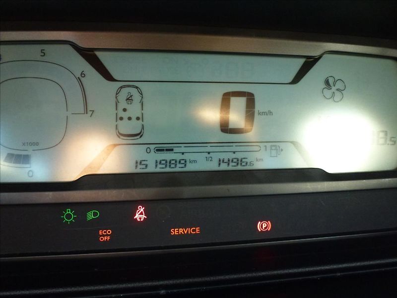 Citroën C4 Picasso 1,2 PureTech 130 6MAN Turbo  S - fotka 30 z 46